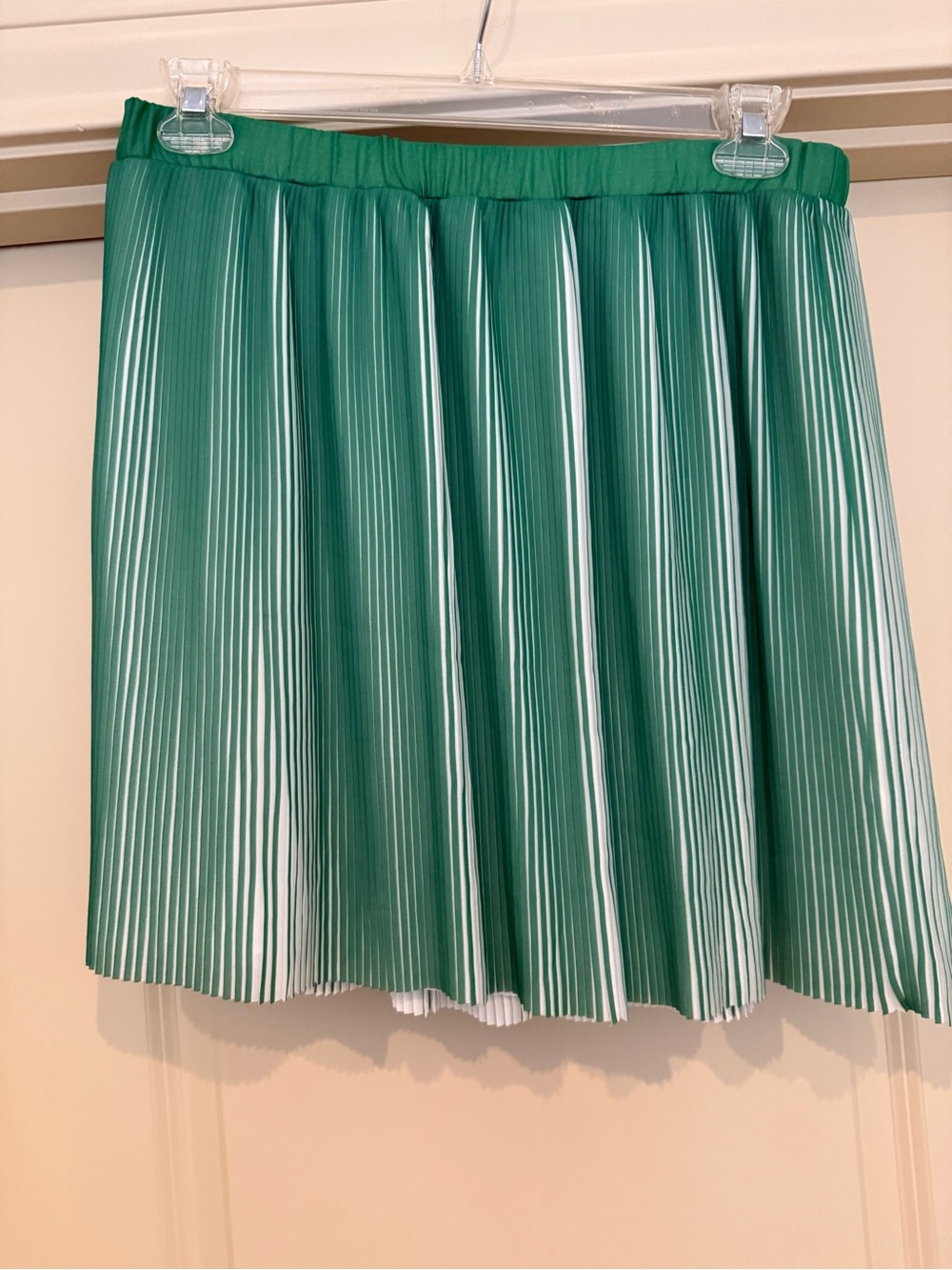Green Pleated A-Line Skirt - silk Women’s